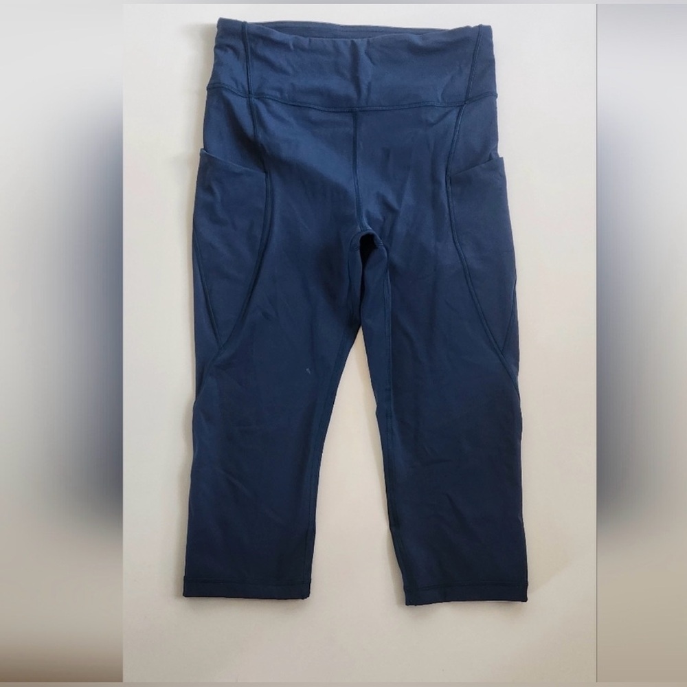 Lululemon Speed Up Crop 21" - Night Tide / Deep Blue - Size 8
